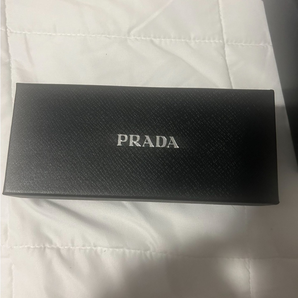 Prada sunglasses never worn